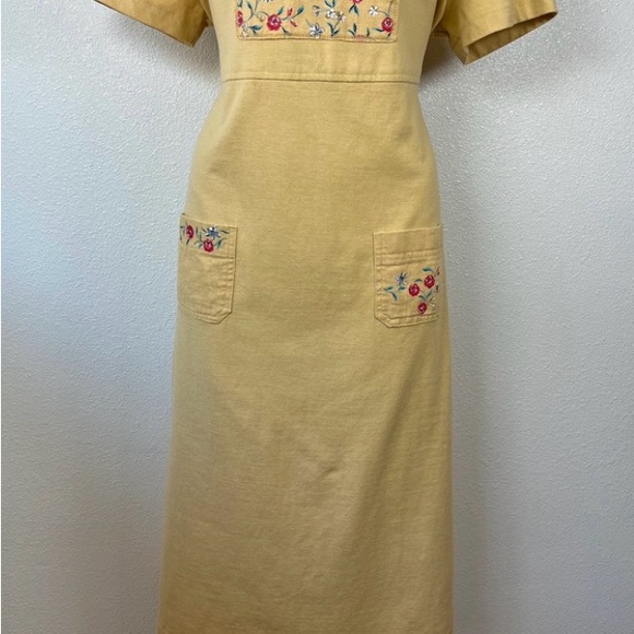 Sag Harbor Yellow Midi Dress with Floral Accents - Picture 3 of 6